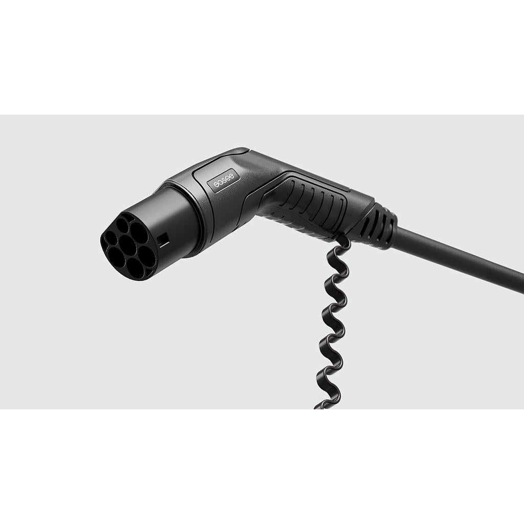 Easee Type 2 laadkabel van 7,5 meter in matte zwarte uitvoering